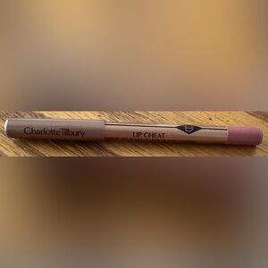 Charlotte Tilbury Lip Liner Shade Pillow Talk